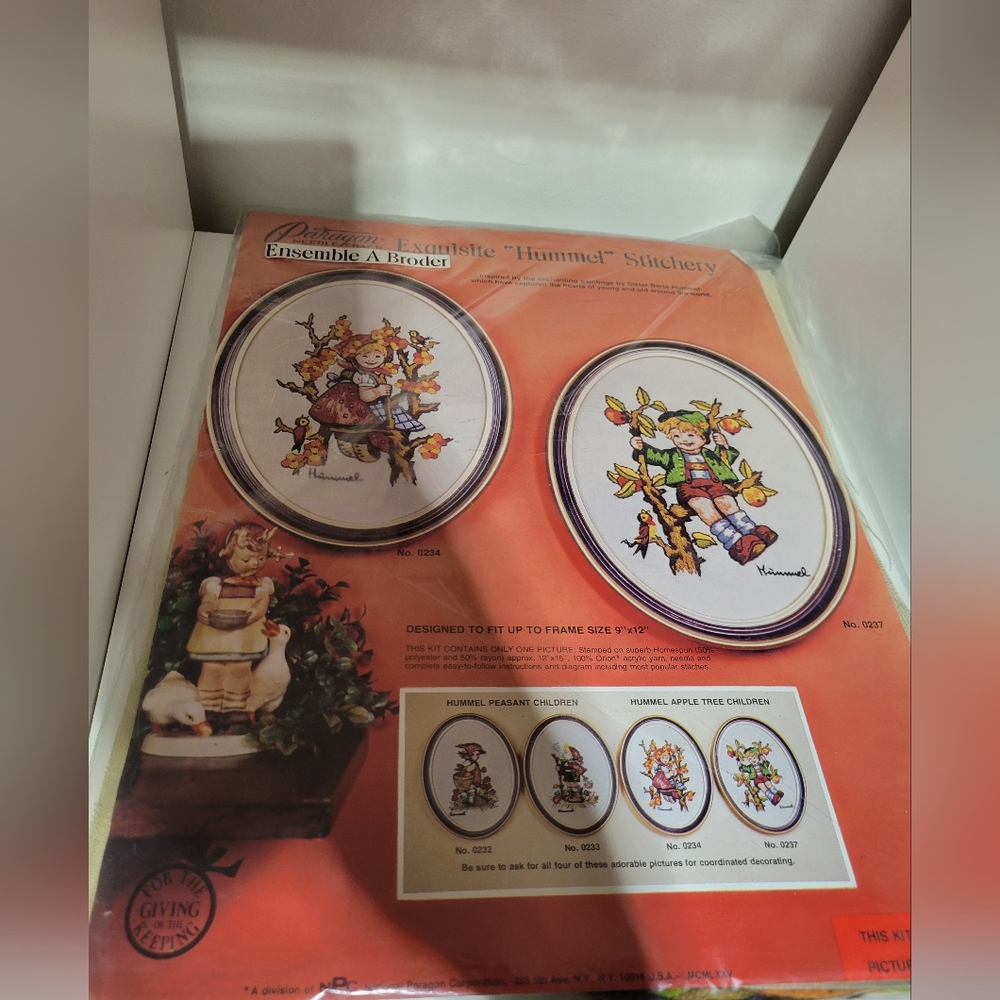 Cross stich vintage Kit " Hummel " New stitchery